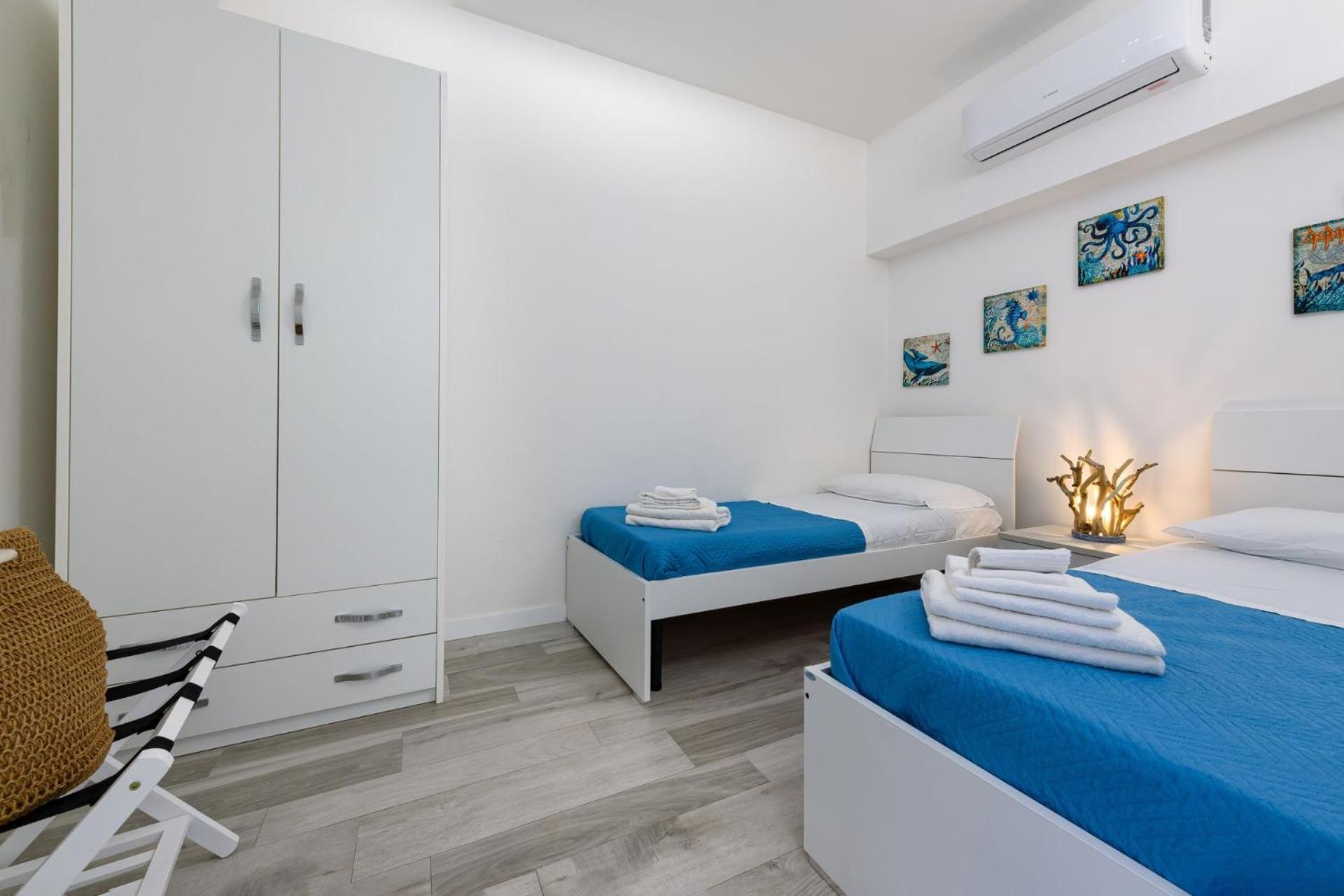 Cala Azzurra Macari Bed And Breakfast And Holidays House Oda fotoğraf